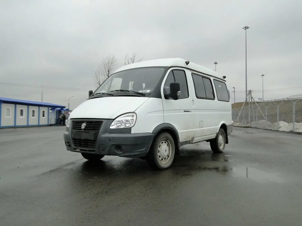 Купить б/у ГАЗ Соболь (2217) дизель механика в Ворсме: пурпурный микроавтобус 20