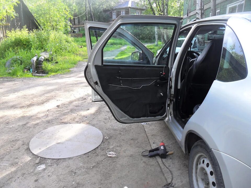 ШВИ: Передние двери - Lada Гранта, 1,6 л, 2013 года другое DRIVE2