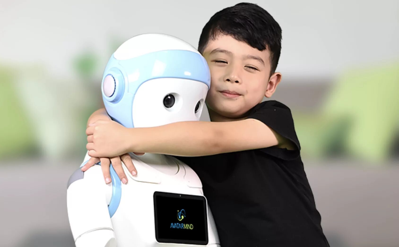 Робот няня IPAL. Роботы для детей. Робототехника для детей. Мальчик робот. Children s future