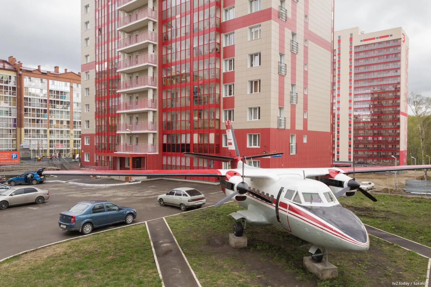 Октябрьский район Томск. Октябрьский район Иркутск. Томск РТС. Томск Октябрьский район достопримечательности. Томск районы фото