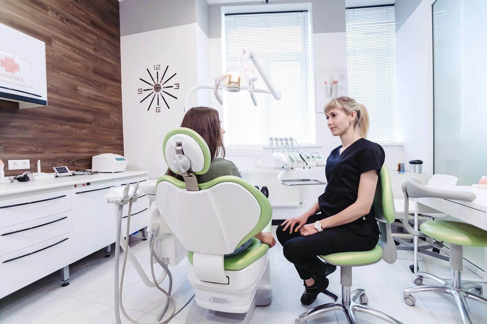 брылев стоматолог белгород. стоматологическая клиника матрешка белгород. стоматология аполлония белгород. пацекина виктория викторовна. лучшие стоматологи белгорода.
