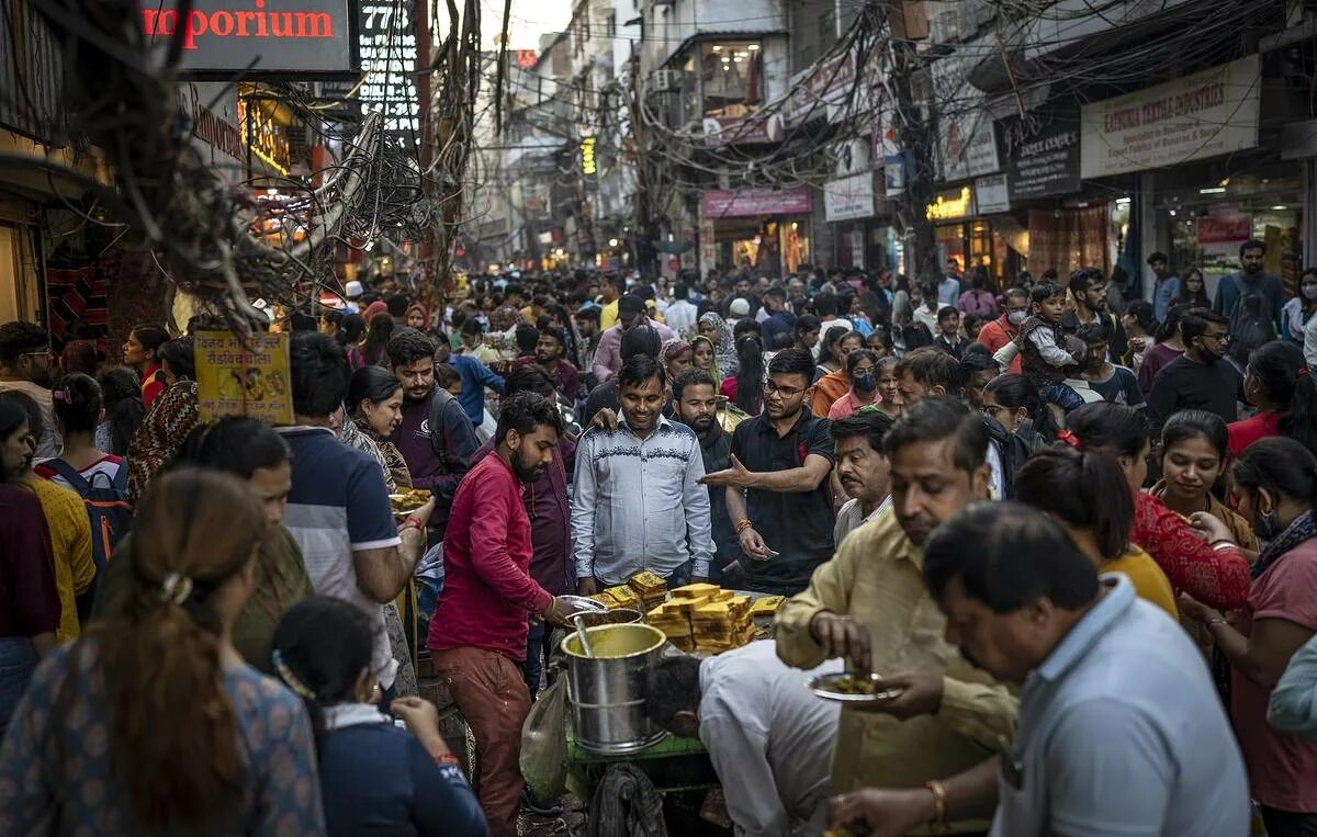 Население индии 2023. Индия население 2023. Нью дели население. Индия население 2023. Индия обогнала китай.