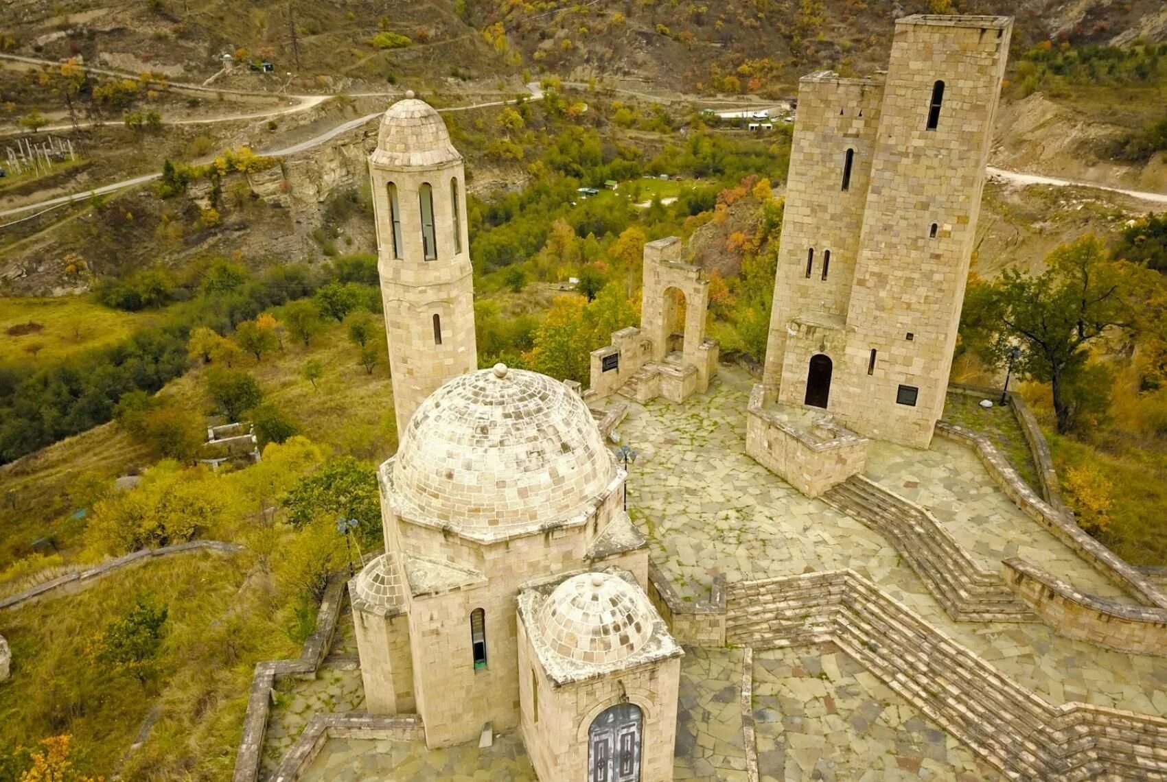 Аул ахульго. Башня ахульго дагестан. комплекс андалал дагестан. мемориальный комплекс ахульго.