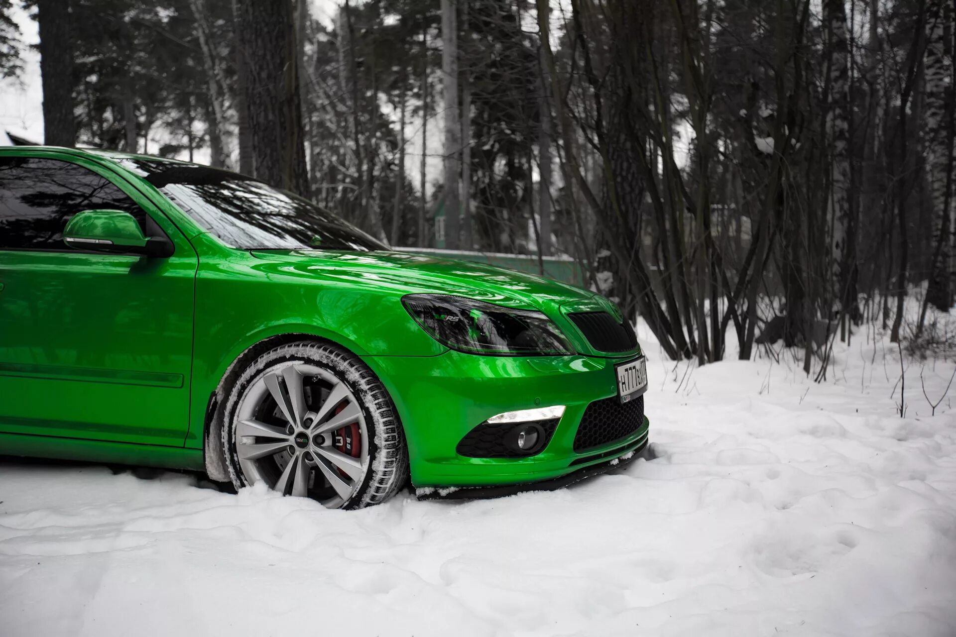 Цвета октавии а5. Škoda Octavia RS a7. Škoda Octavia RS a7 зеленая.