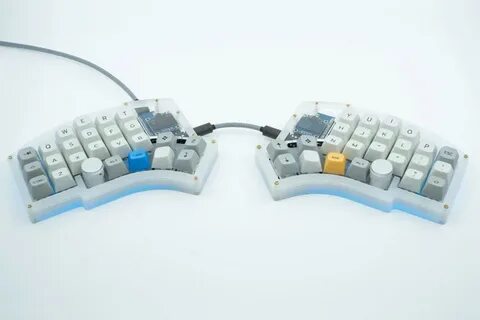 Realistic steering with keyboard