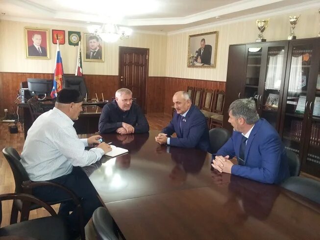 Алистанов магомед султанмурадович. Омаров наби султанмурадович профессор. Алистанов магомед султанмурадович фото. Алистанов магомед султанмурадович. Дзауров магомед ахметович.