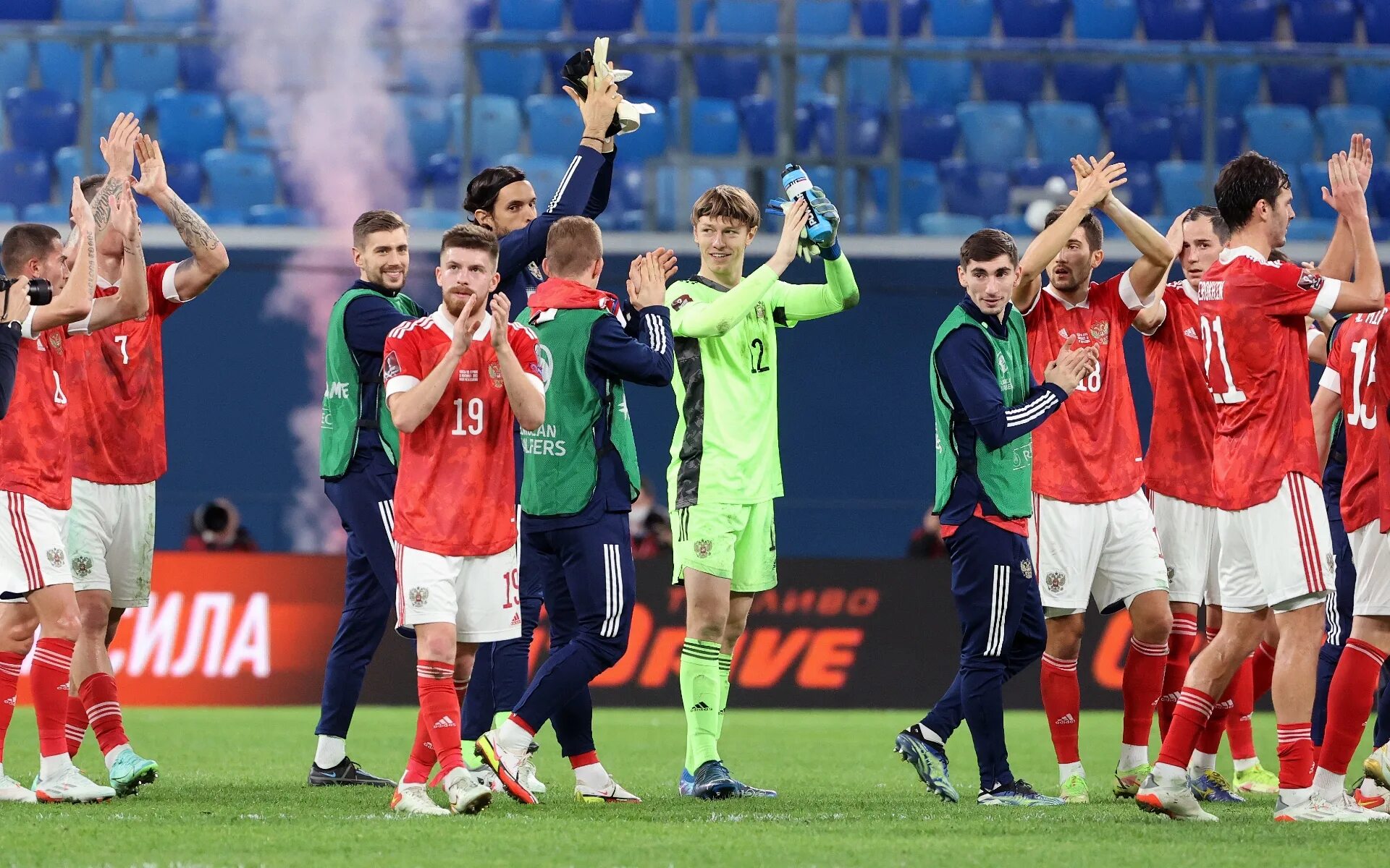 Сборная кипра. Футбол сегодня отборочные. Сша англия 0-0. Матч. Футбол сегодня отборочные.