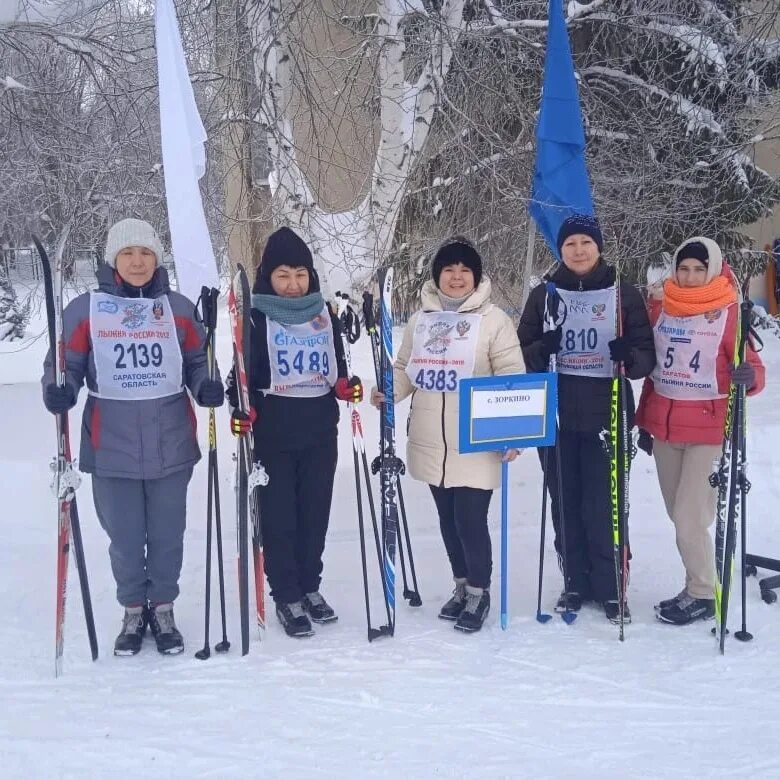 Лыжня россии 2018 брянск фото. Всероссийская массовая лыжная гонка 2024. 2022. Лыжня россии верхняя салда 2021. Брянск 2021 лыжня фото женщины.