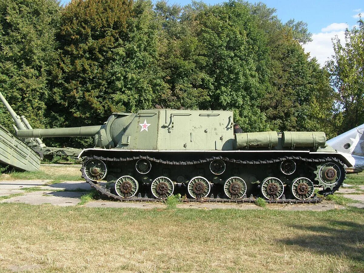 Ису 150. Танк ИСУ 152. Танк ИСУ 152 зверобой. Зверобой танк Су 152. Пт САУ Су 152.