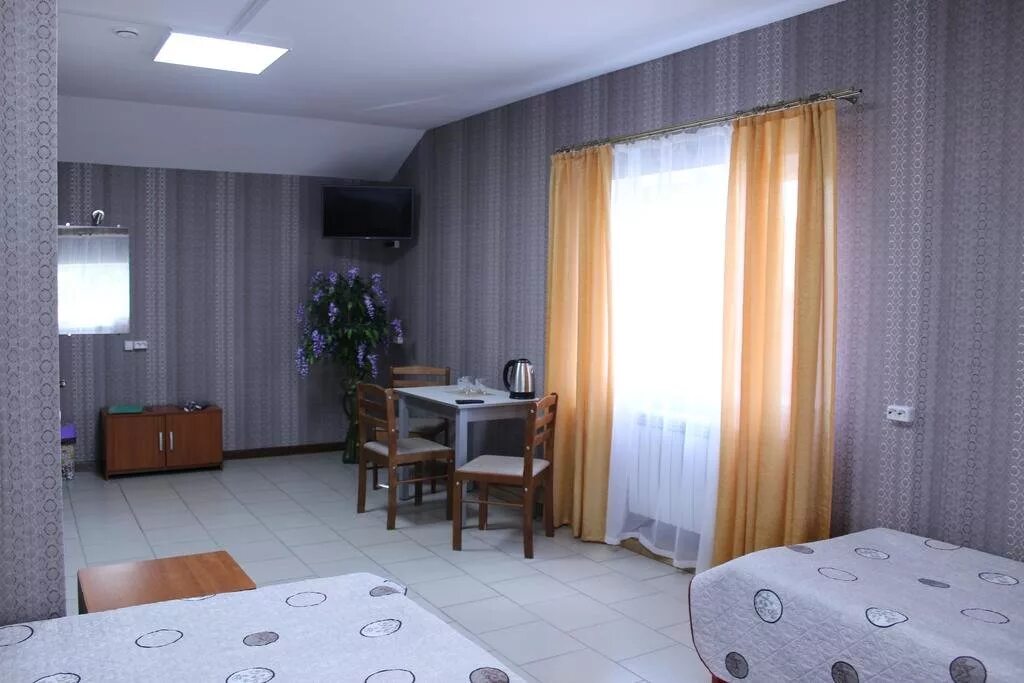 Отель 12 месяцев печоры. Гостиница 12 месяцев. Гостиница 12 месяцев печоры официальный сайт. Гостиница 12г. Частная гостиница "свирель".