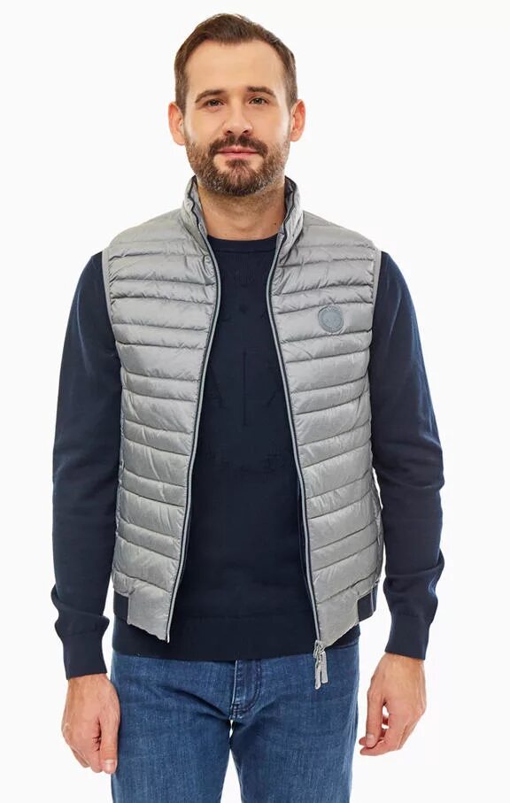 Armani exchange жилетка мужская. Жилетка armani exchange. Жилетка безрукавка armani exchange. Жилетка armani exchange. Armani exchange безрукавка мужская.