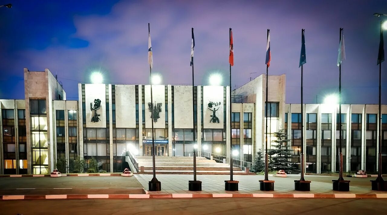 Международный государственный институт. Здание мгимо в москве. Институт международных отношений мгимо. Международный государственный институт. Здание мгимо в москве.