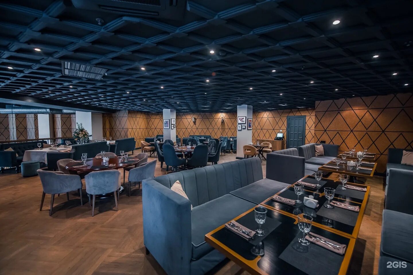 Ресторан сытый лось москва. Сытый лось апрель текстильщики 2022. Кафе сытый лось в медведково. Сытый лось красногорск тц. Сытый лось на садово- кудринской.