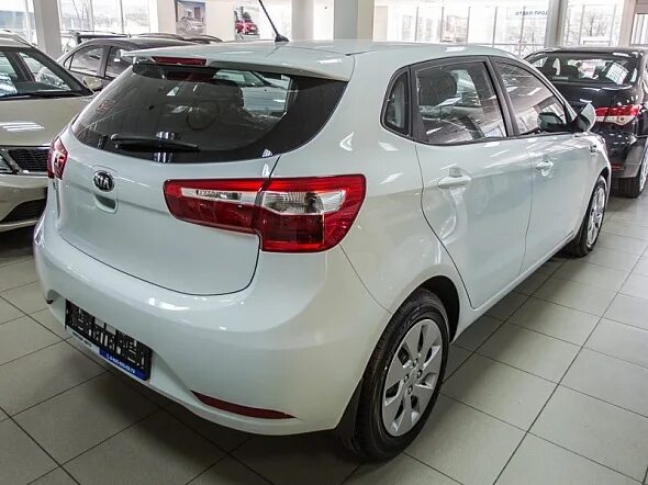 Kia Rio 2015 1.4. Киа Рио 2015 год 1.4 механика. Киа Рио 1.4 механика. Киа Рио 2015 1.4 95.