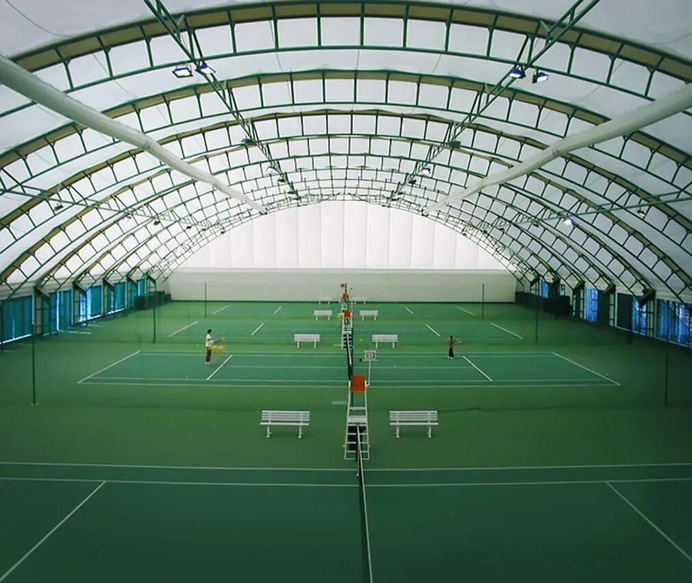 Теннисные корты Сокольники парк. Крытый теннисный корт в Сокольниках.