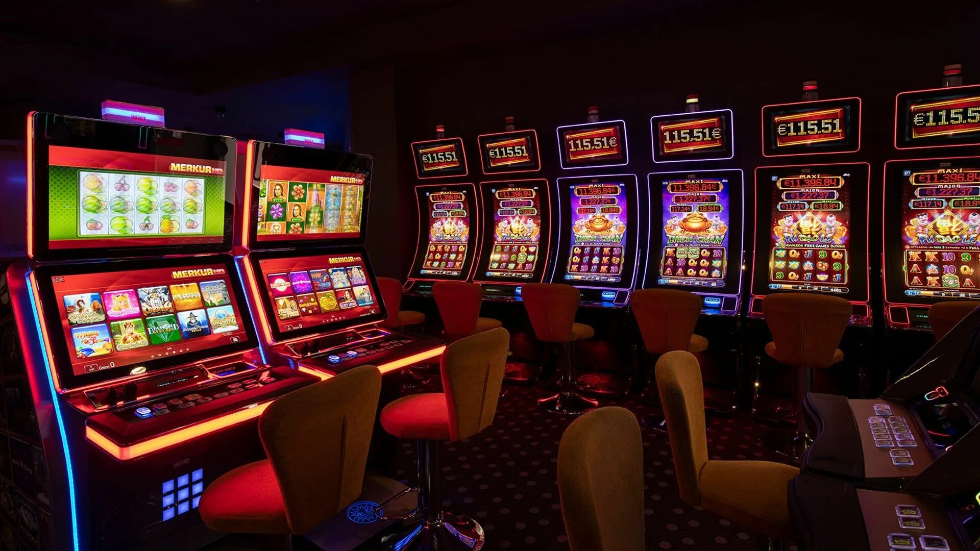 Casino Vilamoura. Зал игровых автоматов. Слоты казино. Зал с азартными играми.