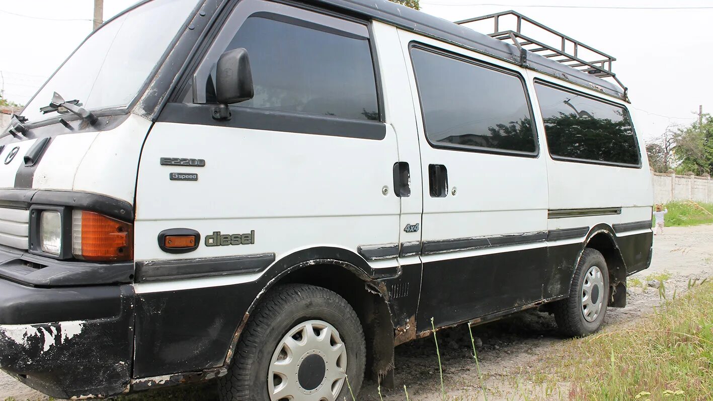 Мазда е2200 1997. Mazda e2200. Mazda Bongo e2200. Mazda e2200 4wd. Mazda e