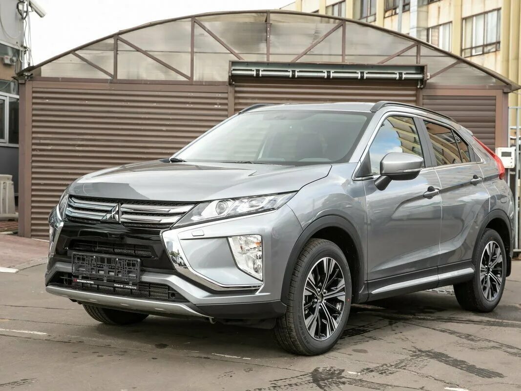 Купить митсубиси 2019. Митсубиси Эклипс кросс 2019. Mitsubishi Eclipse Cross серый. Mitsubishi Eclipse Cross 1.5 CVT, 2019. Митсубиси Эклипс кросс 2019 серый.