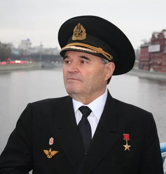 Командир речного судна. Капитан марусев. капитан речного флота ссср. капитан торгового флота ссср.