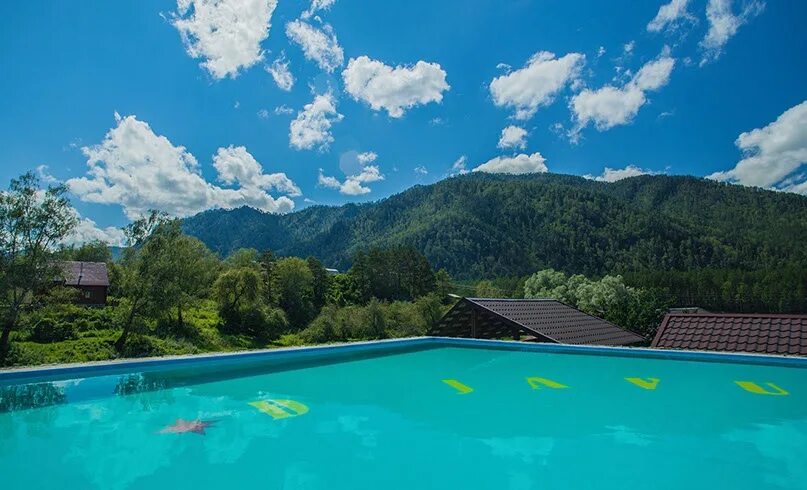 База дежавю горный алтай. Турбаза велес горный алтай. Лохматая ферма горный алтай чемал. Дежавю алтай база отдыха. Дежавю алтай база.