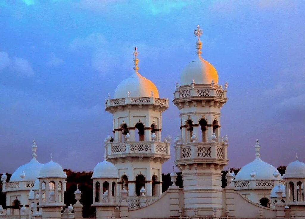 Храм исламская мечеть. Мусульманская церковь как называется. Мечеть масджид. Казань мечеть казанский собор. Мечеть.