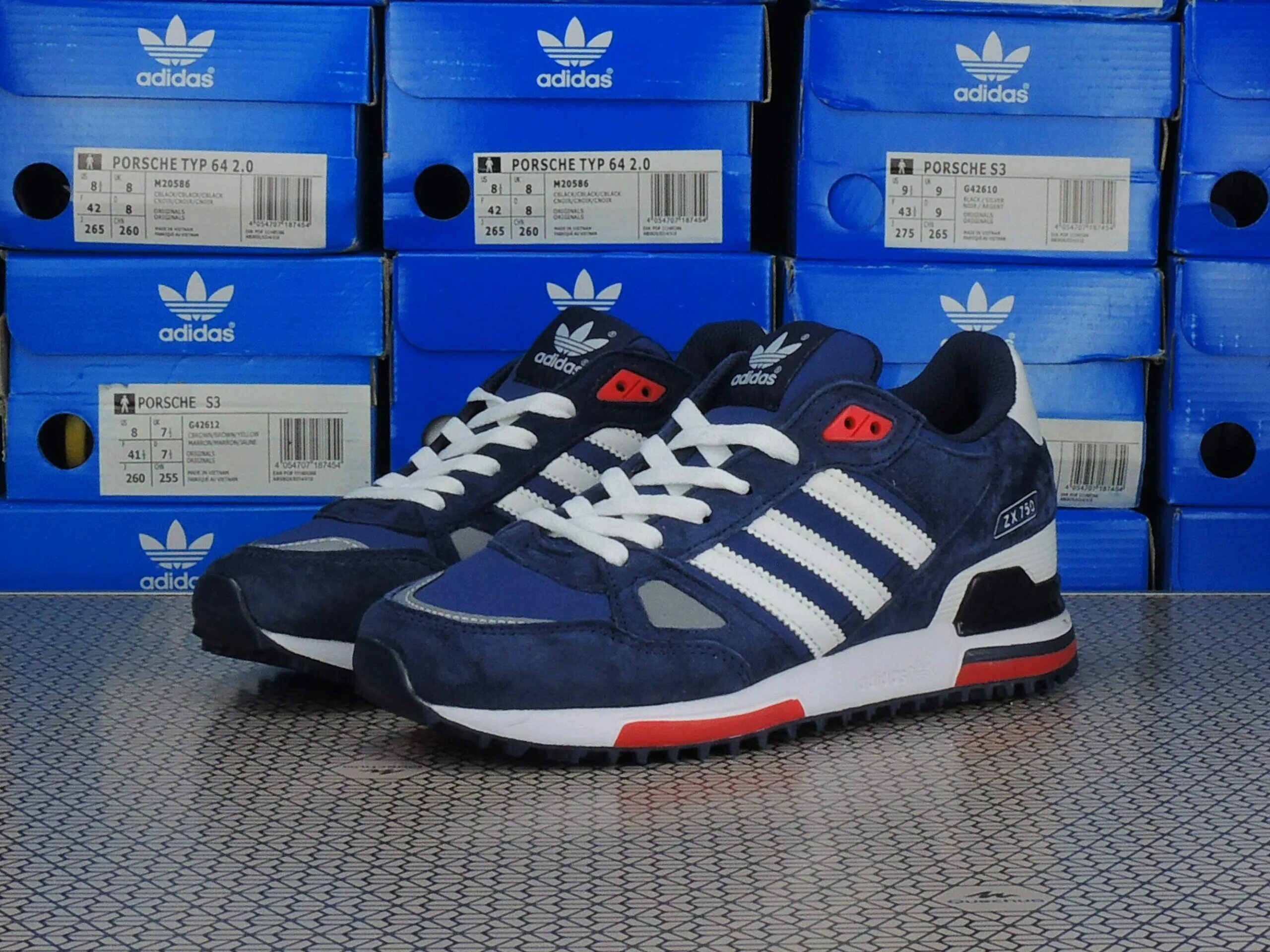 Adidas ZX 750 синие. Кроссовки adidas ZX 750 Blue. Adidas ZX 750 men. Adidas ZX 750 голубые. Садовод кроссовки адидас