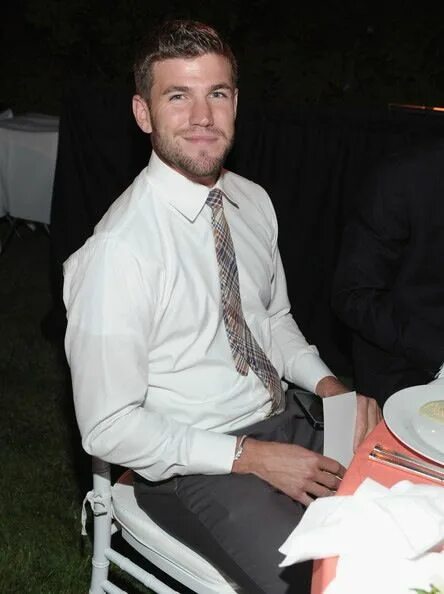 Austin Stowell. Актер Остин Стоуэлл. Остин Стоуэлл образование. Остин Стоуэлл 2022.