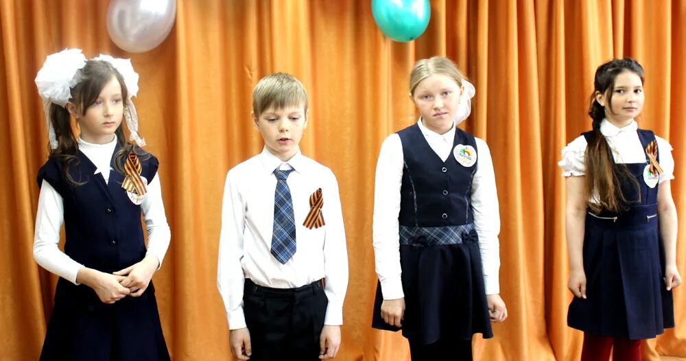 Sukoya kana wallpaper. Девочка в классе ноты. Коннект джизус. Джизус 2023. Ника девушка джизуса 2023.