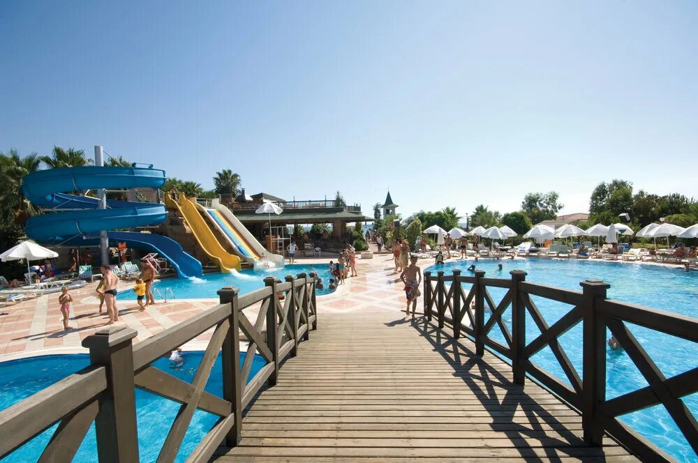 Garden resort 5 отзыв. Отель Холидей Гарден парк Турция. Holiday Garden Resort 5*. Holiday Garden Resort 5 Турция. Холидей Гарден Резорт 5 Турция Аланья.