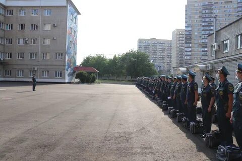 Строевых смотров