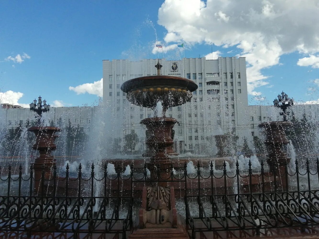 Погода в хабаровске на неделю. Большая 10 хабаровск. Август в хабаровске. Хабаровск потоп. Мчс паводок.