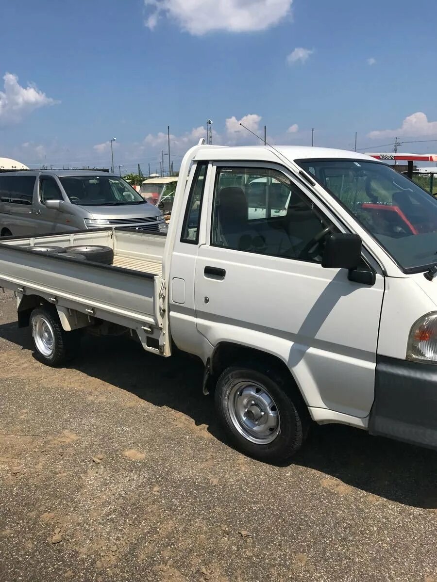 Продажа грузовик тойота. Toyota Lite Ace Truck. Toyota Town Ace Truck. Toyota Town Ace бортовой. Toyota Lite Ace Грузовичок.