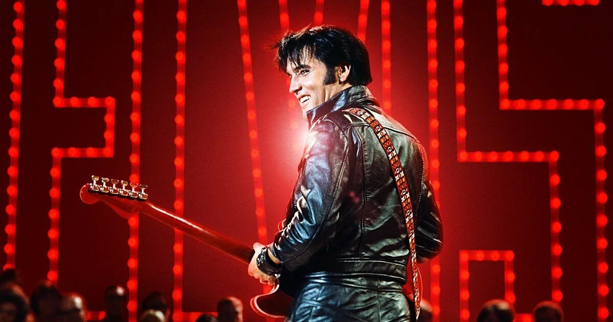 Rock up песня. Ac/dc. Гитаристы на сцене чб. Рок мелодии без авторских прав. Angus young ac/dc on stage.