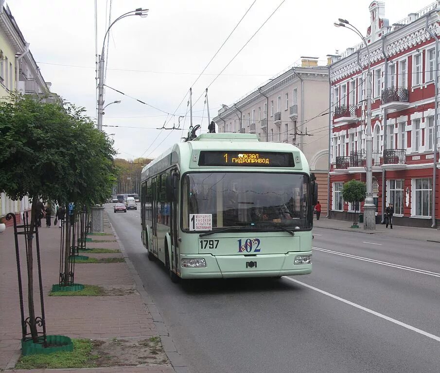 Транспорт гомель. Троллейбус 9 гомель. Гомель площадь города. Троллейбус гомель. Гомельский троллейбус.
