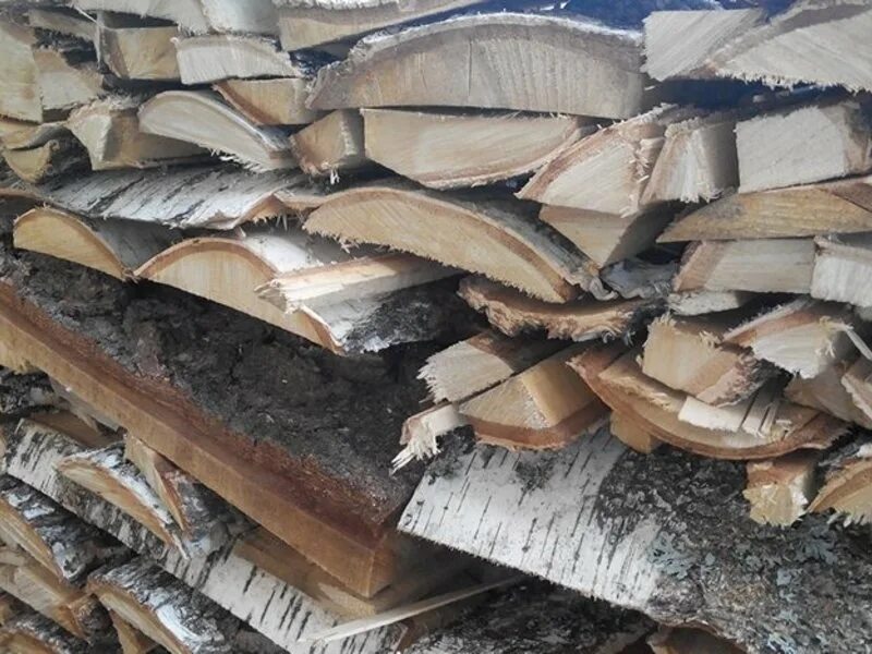 горбыль осина. горбыль (пиломатериал). горбыль с доставкой. горбыль пиленый 2 куба. горбыль обапол.