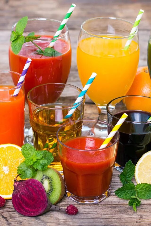 Самые сладкие соки. Популярные марки соков. Грейпфрутовый фреш. Здоровые напитки. Фруктовый сок.