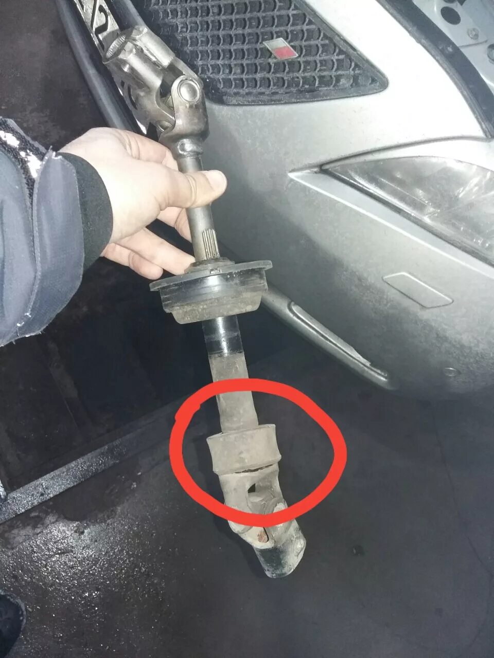Как снять рулевой вал камри Защита от угона Toyota Camry XV40 в Красноярске, фото на автомобиле клиента, про