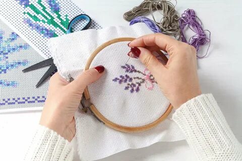 Cross stitch g