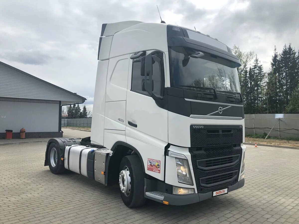 Грузовой седельный тягач volvo fh. Volvo fh 2017 года. Volvo fh 460. Volvo fh 2015. Вольво фш 460 2017 отзывы.