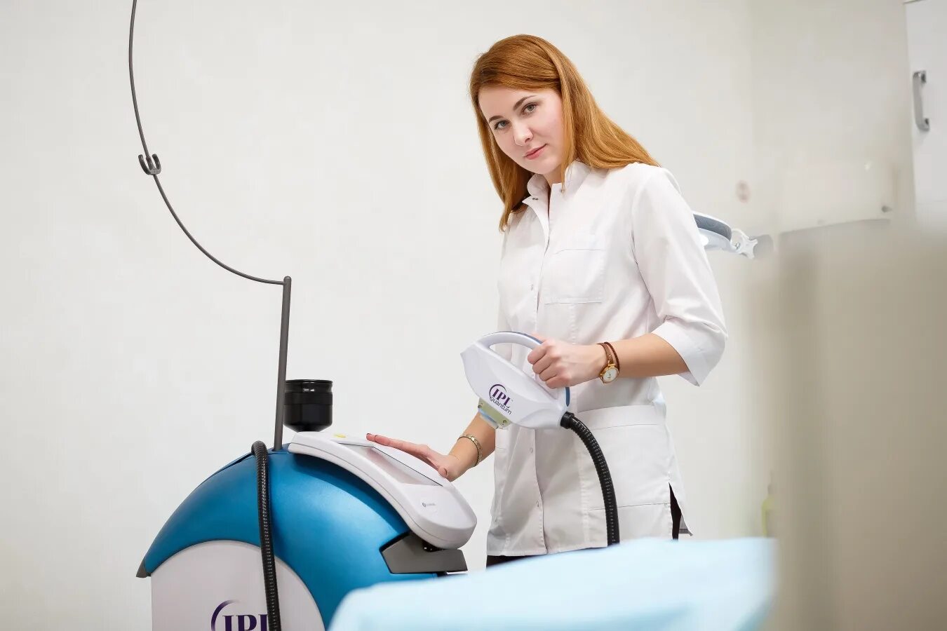 Ларус центр эстетической косметологии брянск. Ларус центр эстетической косметологии брянск официальный сайт. Салон софия брянск бежица. Прохорова ирина александровна. Косметология брянск.