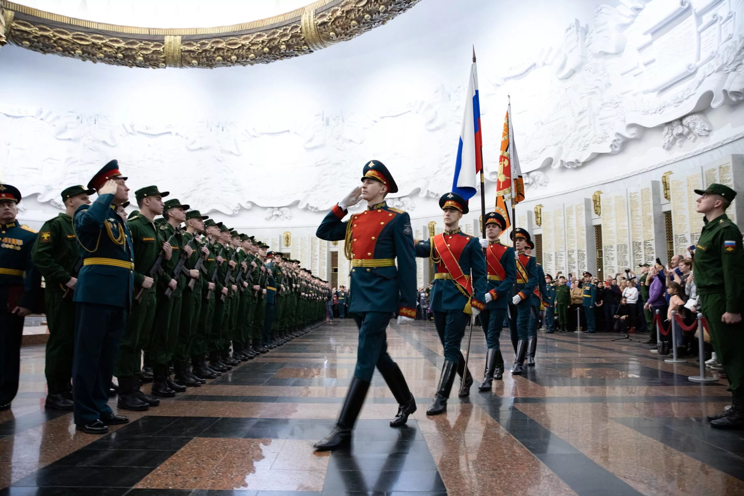 Роты преображенского полка. 154 Комендантский Преображенский полк. Преображенский полк рота почетного караула Москва. Почетный караул Преображенского полка. 154 ОКП Преображенский полк музей.