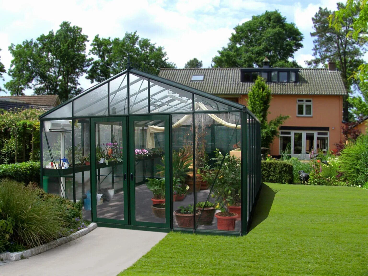 Качественная теплица купить. Теплица Greenhouse. Парник т215 из поликарбоната Green House. EOS Victorian Janssens теплица. Стеклянная оранжерея.