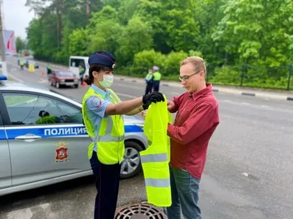 Информируют водителей о