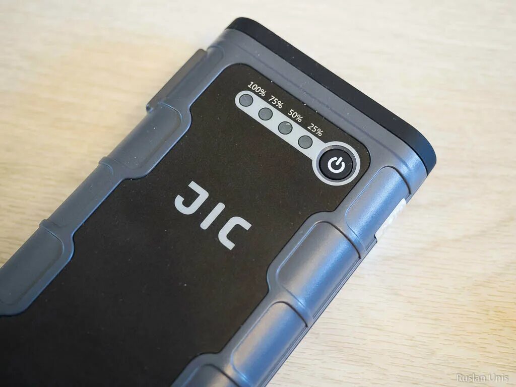 Аккумуляторы для jump starter из китая. Аккумулятор внешний универсальный. Обзор портативных аккумуляторов. Zmi qb826g. Обзор портативных аккумуляторов.