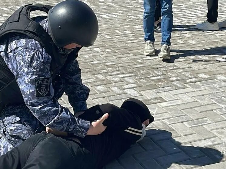 Прошли антитеррористические учения в школе. Прошли антитеррористические учения в школе