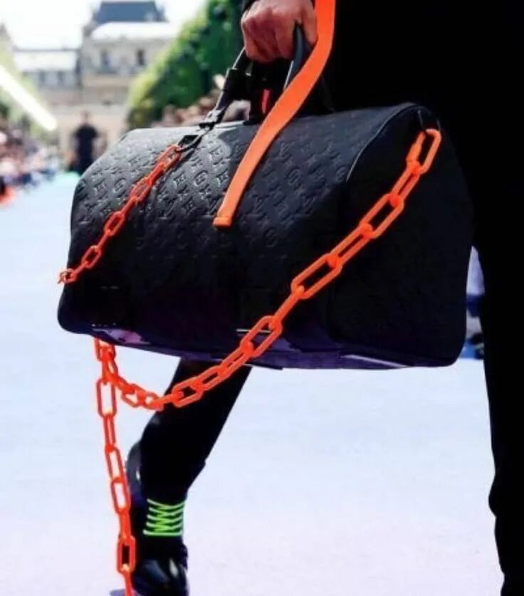 Virgil abloh louis vuitton. Louis vuitton virgil abloh bag. Louis vuitton virgil. Вирджил абло louis vuitton. Louis vuitton fw2022.