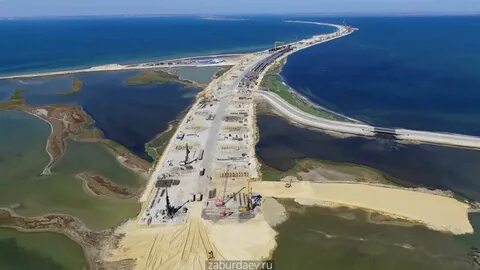 Крымский мост со стороны тамани