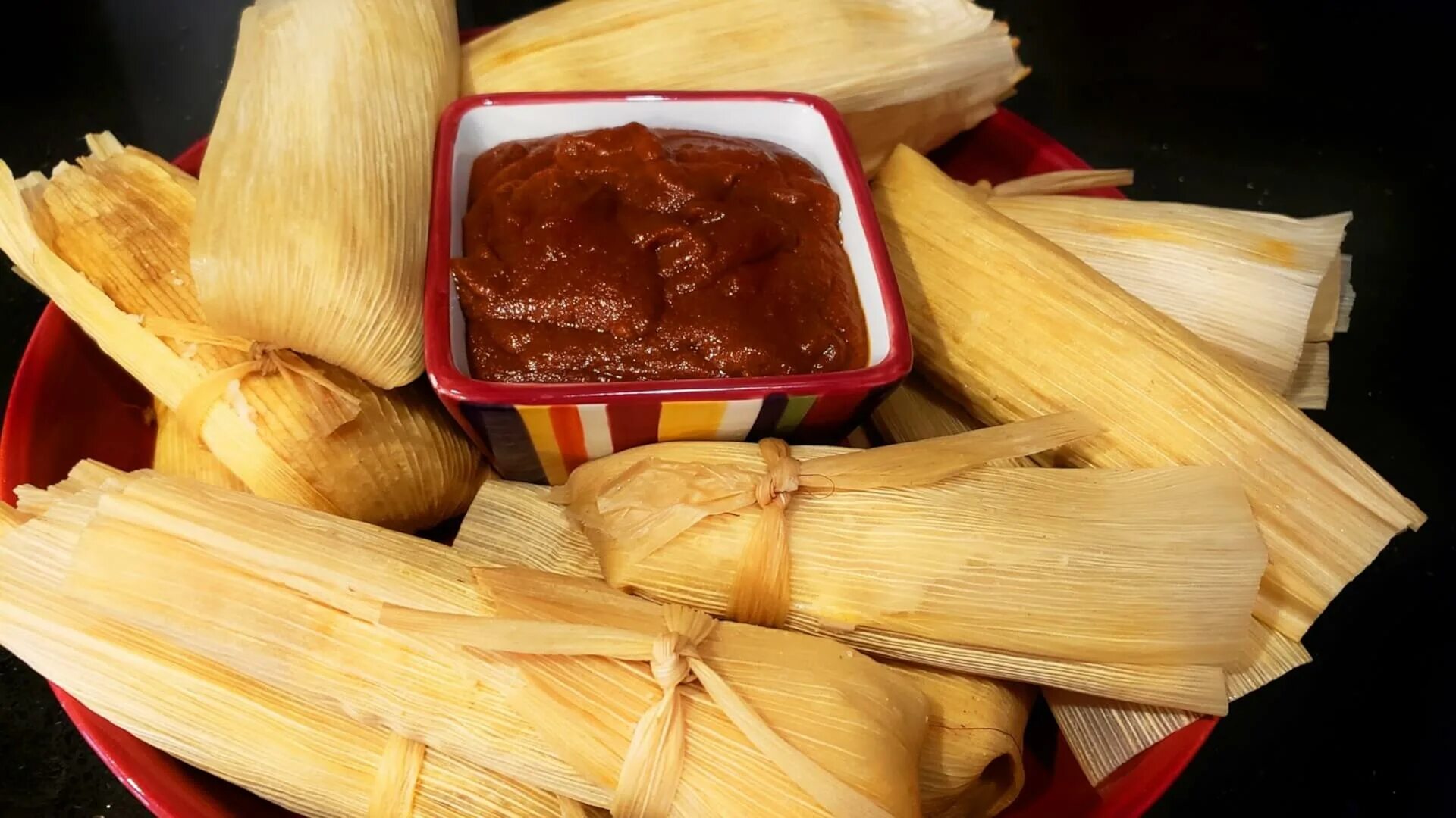 Тамале нет. Тамалес мексика. tamales блюдо. мексиканская тамале. тамалес аргентина.