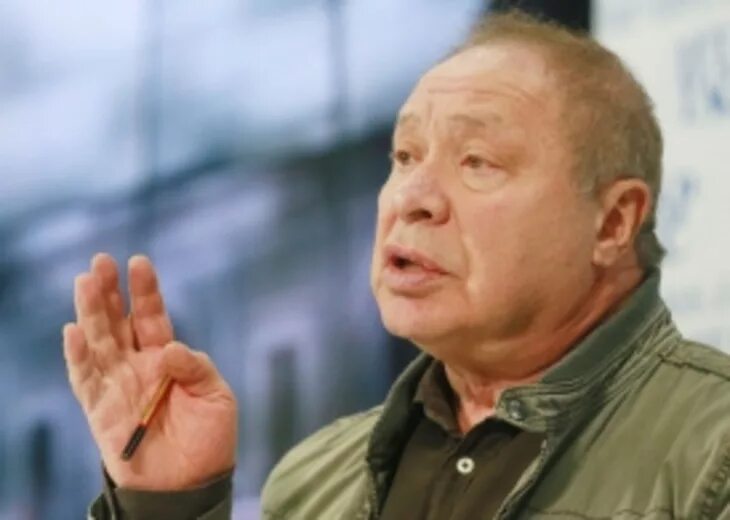 Иосиф райхельгауз википедия. Худрук иосиф райхельгауз. худрук театра школа современной пьесы. райхельгауз диванчик. райхельгауз фото преподаватель.