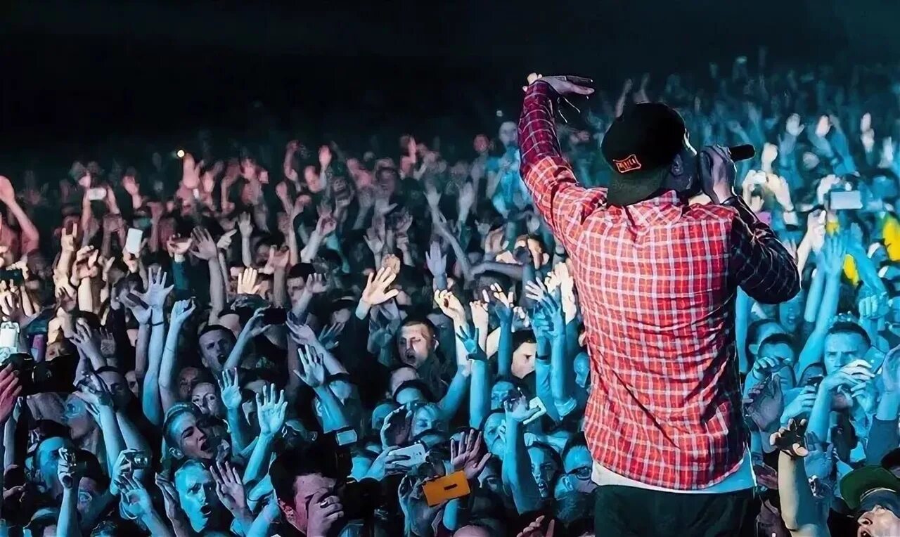 молодежные песни. стили музыки. песня молодеж. песня молодеж. музыкальная молодежь.